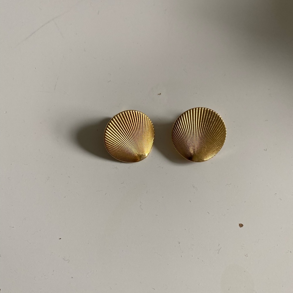 Monet Gold Shell Clip On Earrings